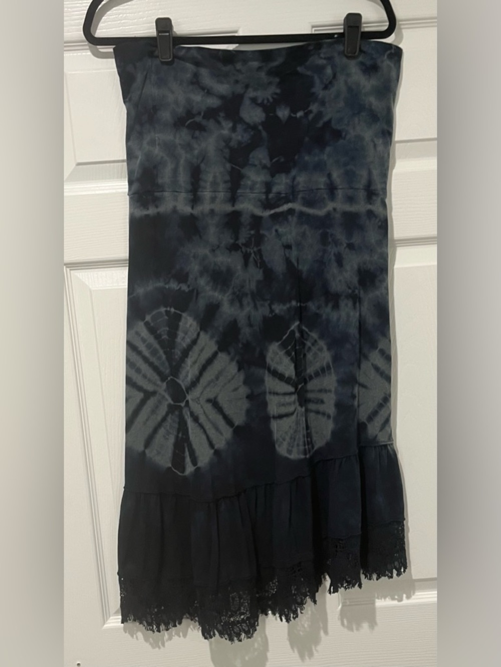 Tie-Dye Maxi Skirt with Lace Hem in Navy